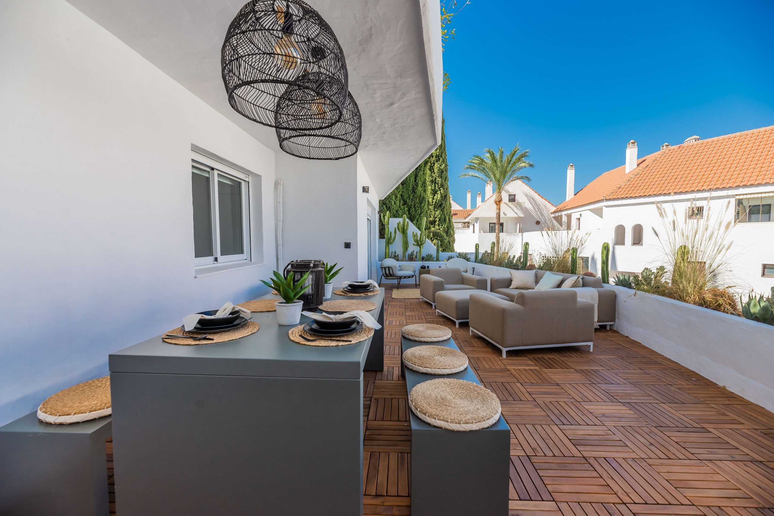 8ac07d172da71238d9a273417b5da6ad.Maya-Jardines-Andalucia-46-scaled